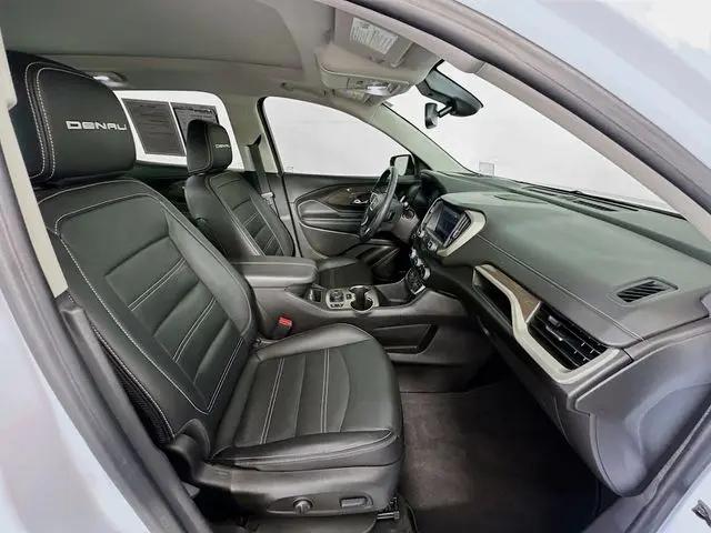 2024 GMC Terrain AWD Denali