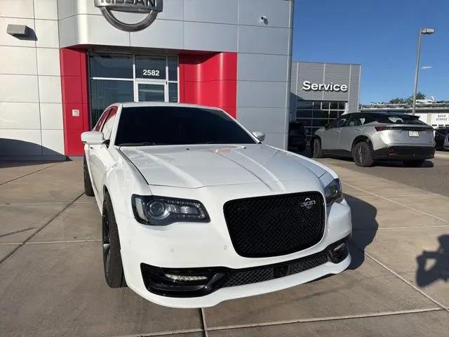 2023 Chrysler 300 300C