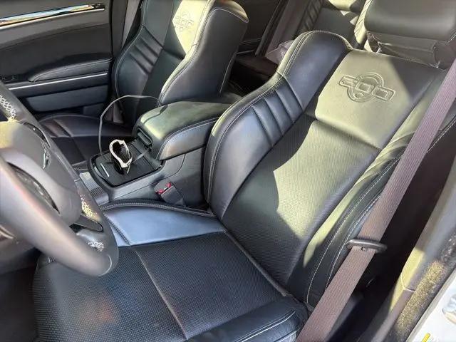 2023 Chrysler 300 300C