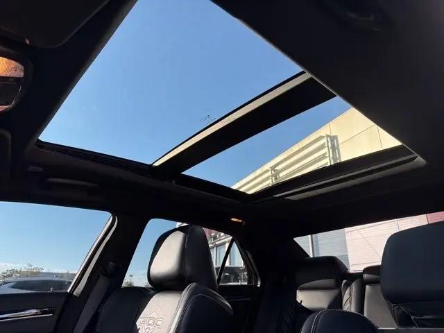 2023 Chrysler 300 300C