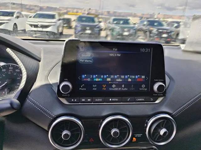 2024 Nissan Sentra SV Xtronic CVT