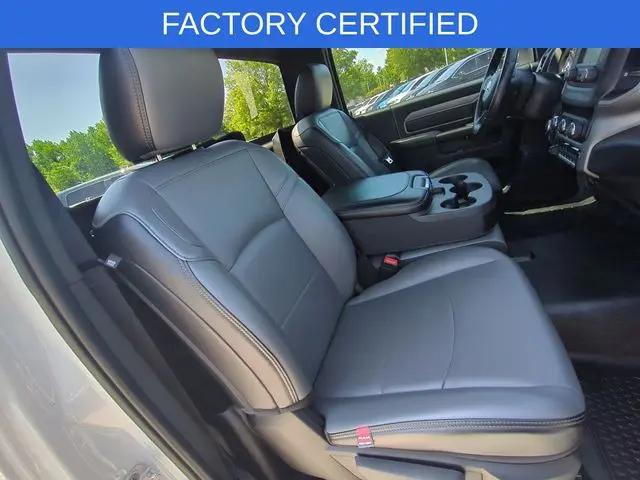 2024 Ram 3500 Tradesman Regular Cab 4x4 8' Box