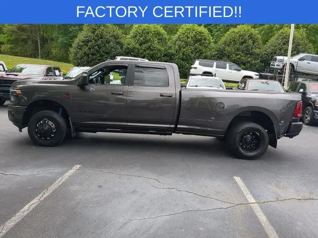 2025 Ram 3500 Laramie Crew Cab 4x4 8' Box