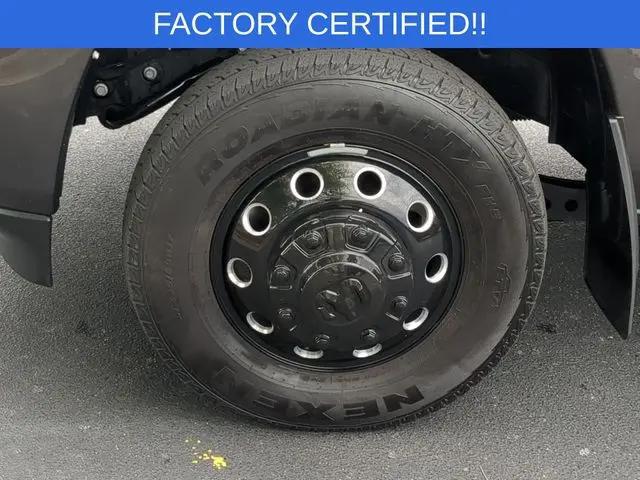 2025 Ram 3500 Laramie Crew Cab 4x4 8' Box