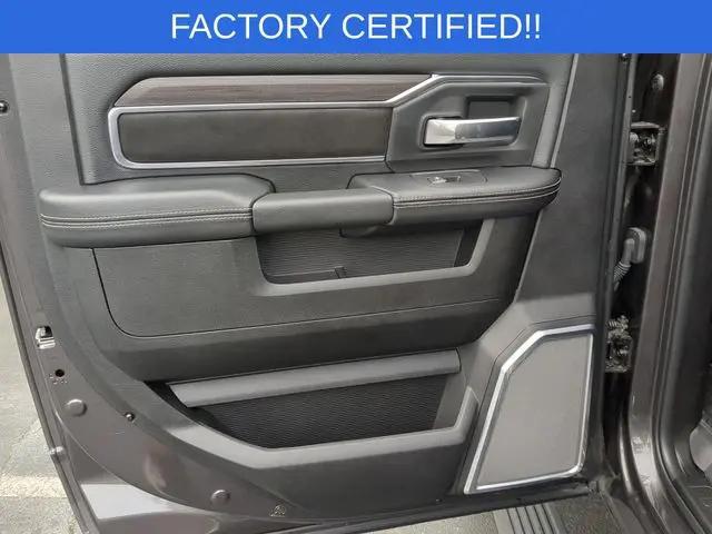 2025 Ram 3500 Laramie Crew Cab 4x4 8' Box