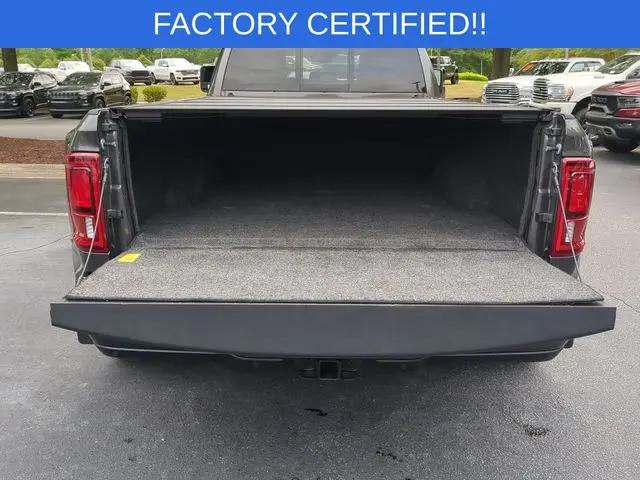2025 Ram 3500 Laramie Crew Cab 4x4 8' Box