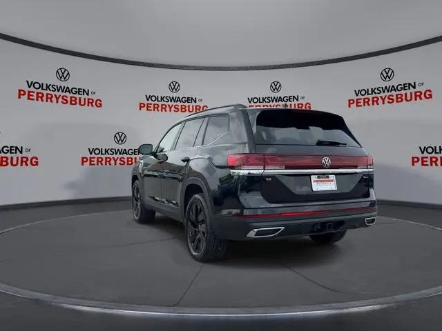 2026 Volkswagen Atlas SE with Technology