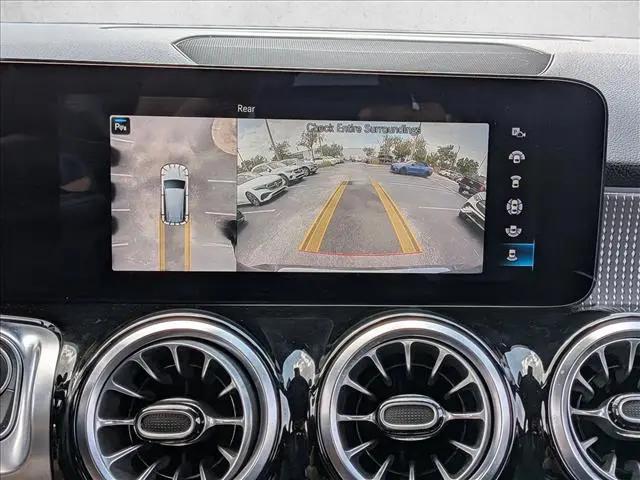 2022 Mercedes-Benz GLB GLB 250