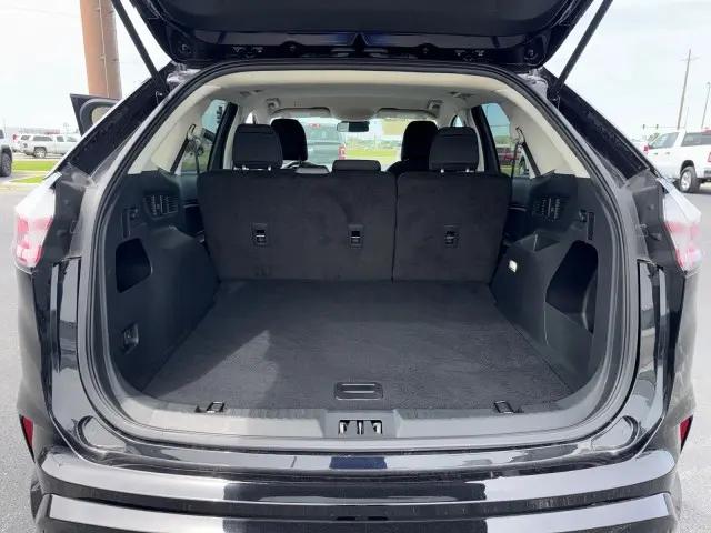 2024 Ford Edge SE