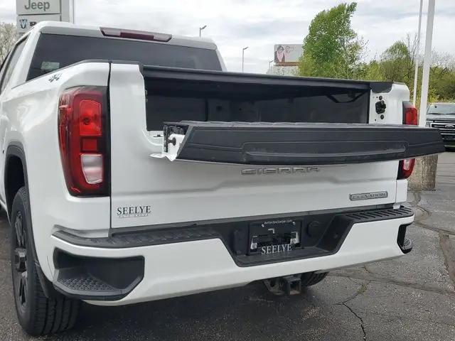 2021 GMC Sierra 1500 4WD Crew Cab Short Box Elevation