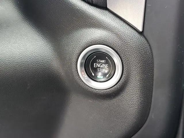 2021 GMC Sierra 1500 4WD Crew Cab Short Box Elevation