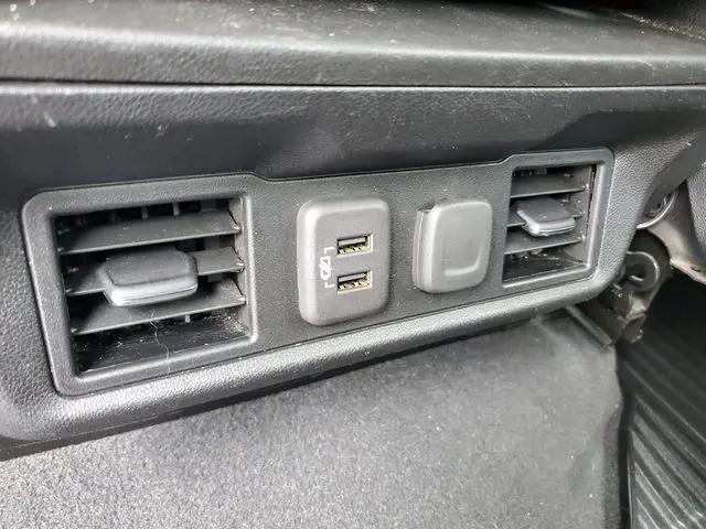2021 GMC Sierra 1500 4WD Crew Cab Short Box Elevation