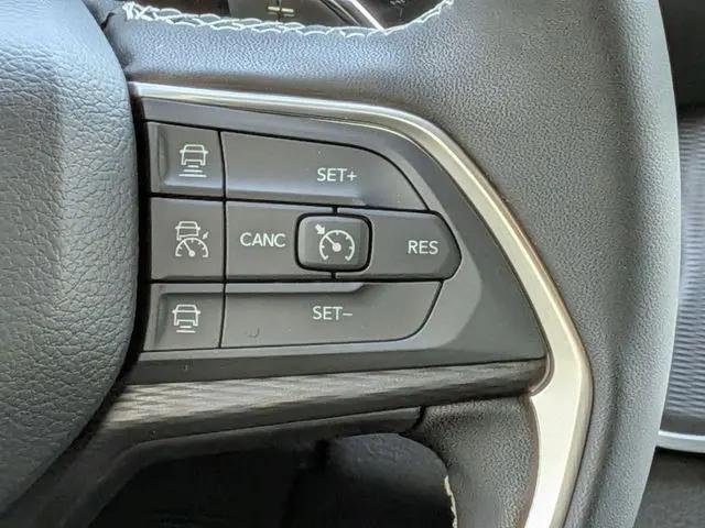 2026 Jeep Grand Cherokee Altitude 4x4