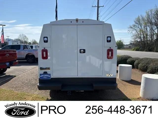 2026 Ford E-350 Cutaway E-Series Cutaway