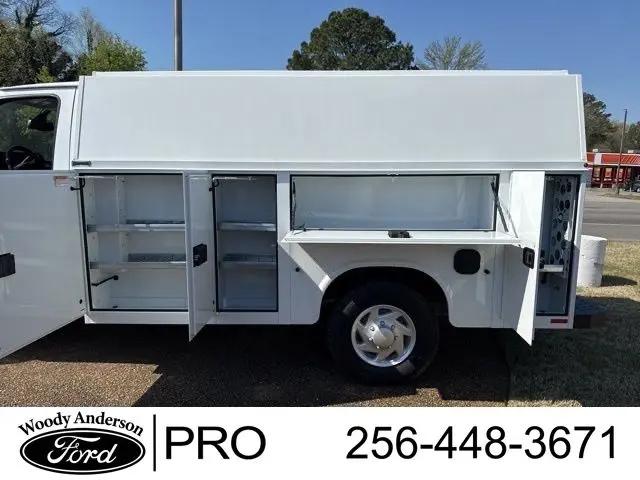 2026 Ford E-350 Cutaway E-Series Cutaway