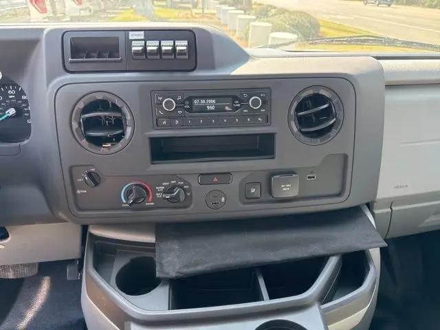 2026 Ford E-350 Cutaway E-Series Cutaway