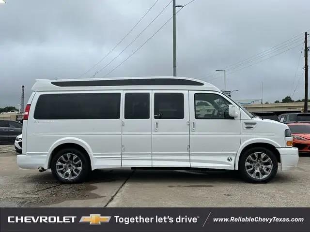 2026 Chevrolet Express Cargo Van 2500 Extended Wheelbase, WT, RWD