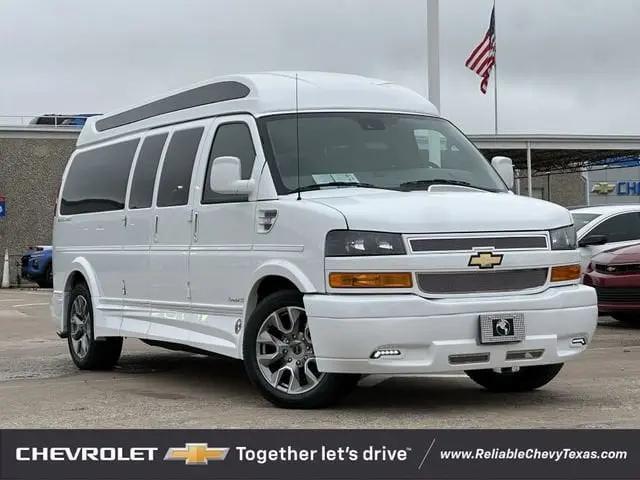 2026 Chevrolet Express Cargo Van 2500 Extended Wheelbase, WT, RWD