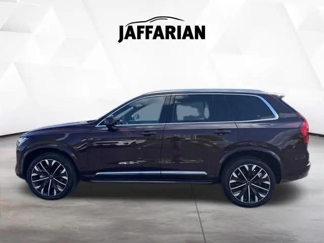 2025 Volvo XC90 B5 Plus 7-Seater