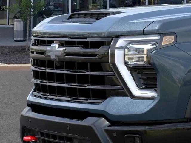 2026 Chevrolet Silverado 2500HD Crew Cab, Standard Bed, LT, 4WD