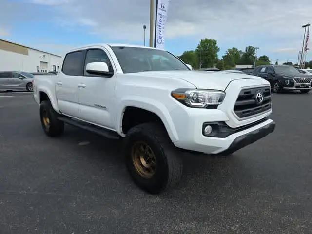 2017 Toyota Tacoma SR5 V6