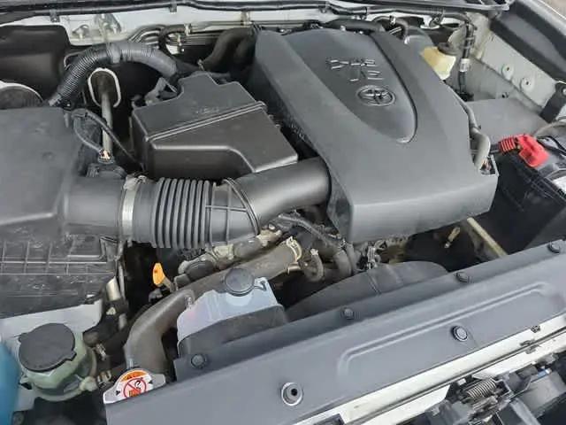 2017 Toyota Tacoma SR5 V6