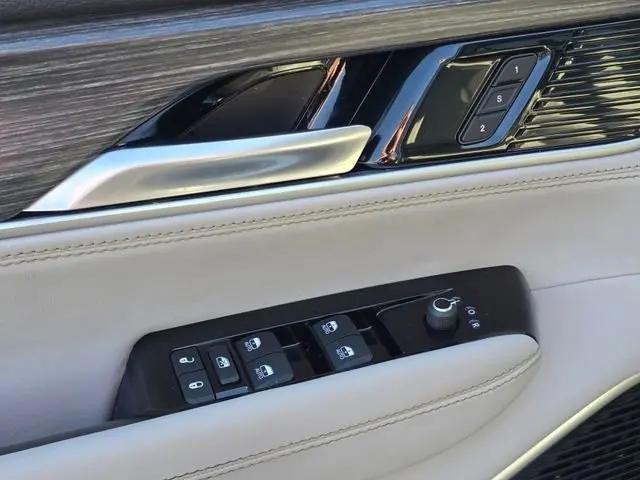 2024 Jeep Wagoneer Series II 4x4