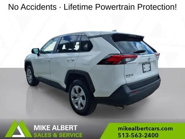 2023 Toyota RAV4 LE