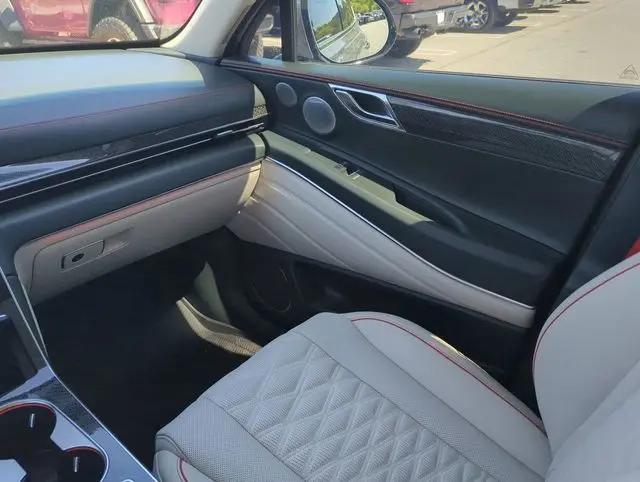 2025 Genesis GV80 3.5T e-SC