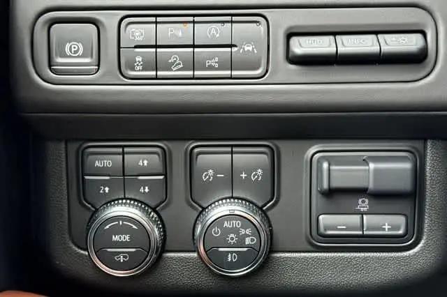 2024 GMC Yukon 4WD Denali Ultimate
