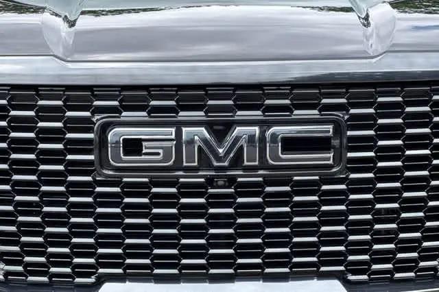 2024 GMC Yukon 4WD Denali Ultimate