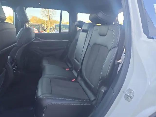 2026 Jeep Grand Cherokee Altitude 4x4