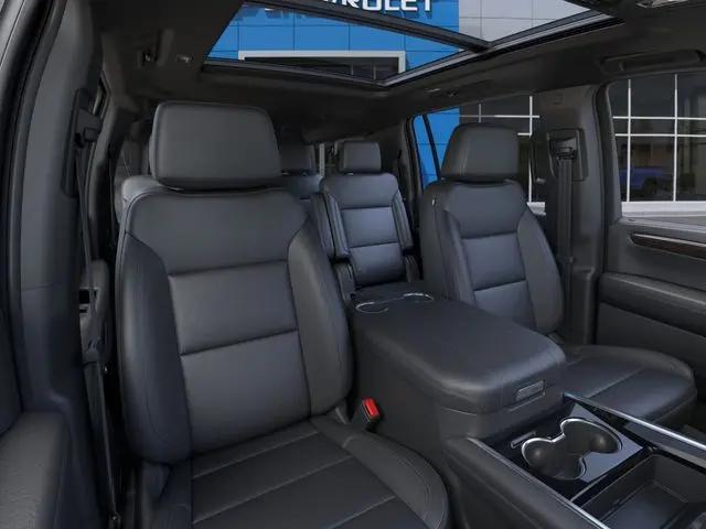2026 Chevrolet Suburban Z71, 4WD