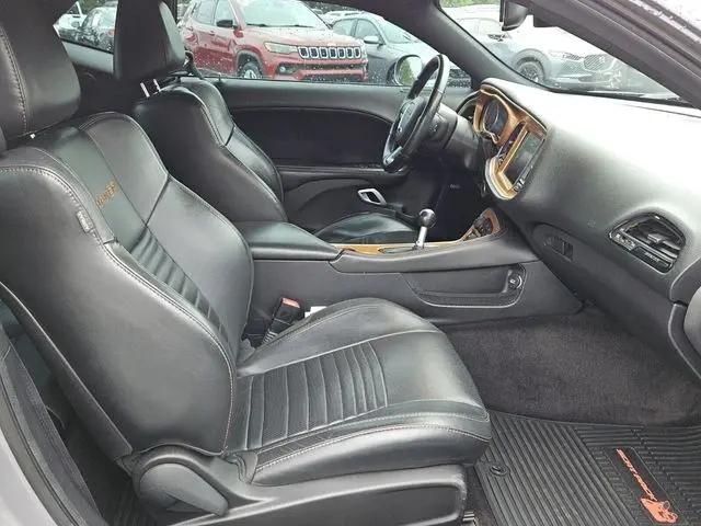 2016 Dodge Challenger 392 Hemi Scat Pack Shaker