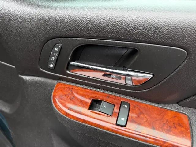 2012 Chevrolet Avalanche LTZ