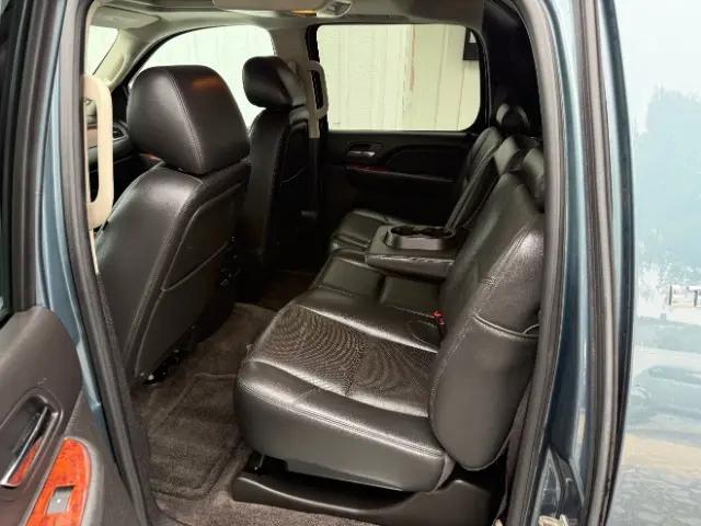 2012 Chevrolet Avalanche LTZ