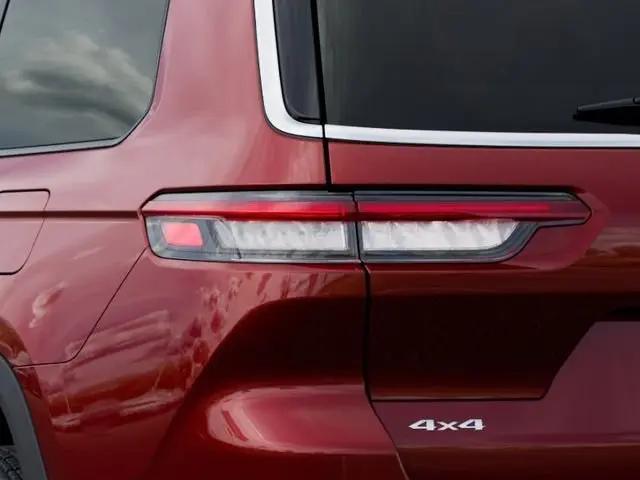 2026 Jeep Grand Cherokee L Altitude 4x4