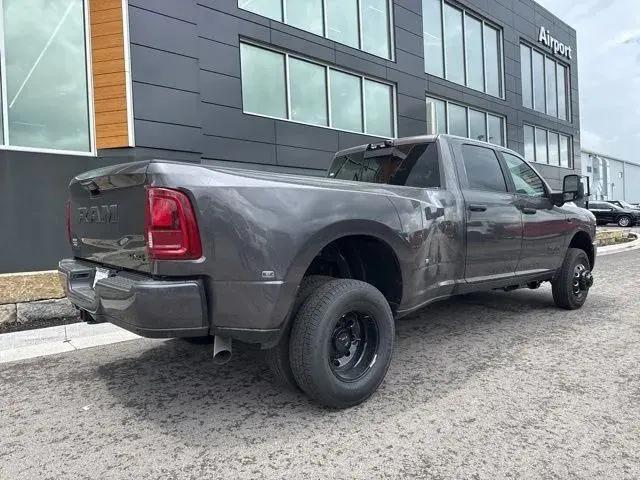 2026 Ram 3500 Big Horn Crew Cab 4x4 8' Box