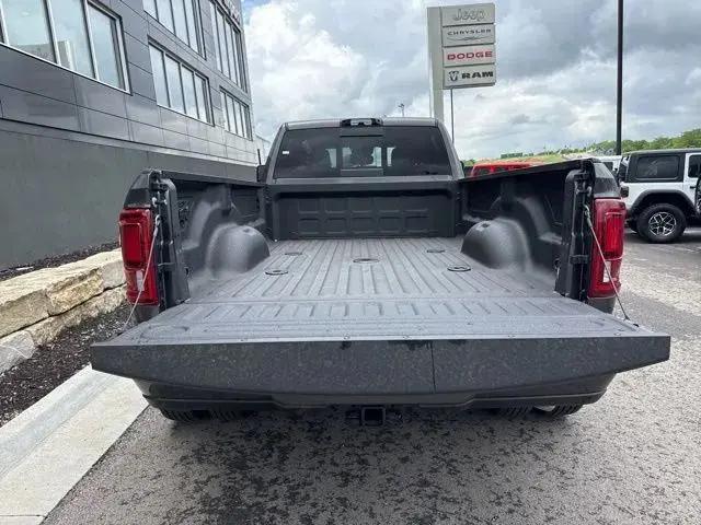 2026 Ram 3500 Big Horn Crew Cab 4x4 8' Box