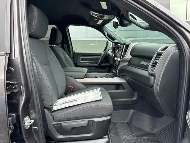 2026 Ram 3500 Big Horn Crew Cab 4x4 8' Box