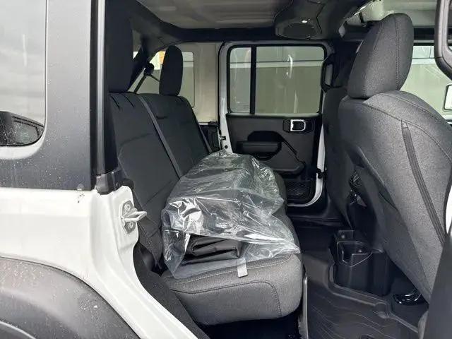 2026 Jeep Wrangler 4-Door Sport RHD 4x4