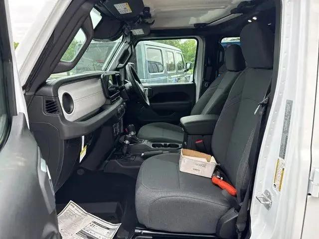 2026 Jeep Wrangler 4-Door Sport RHD 4x4