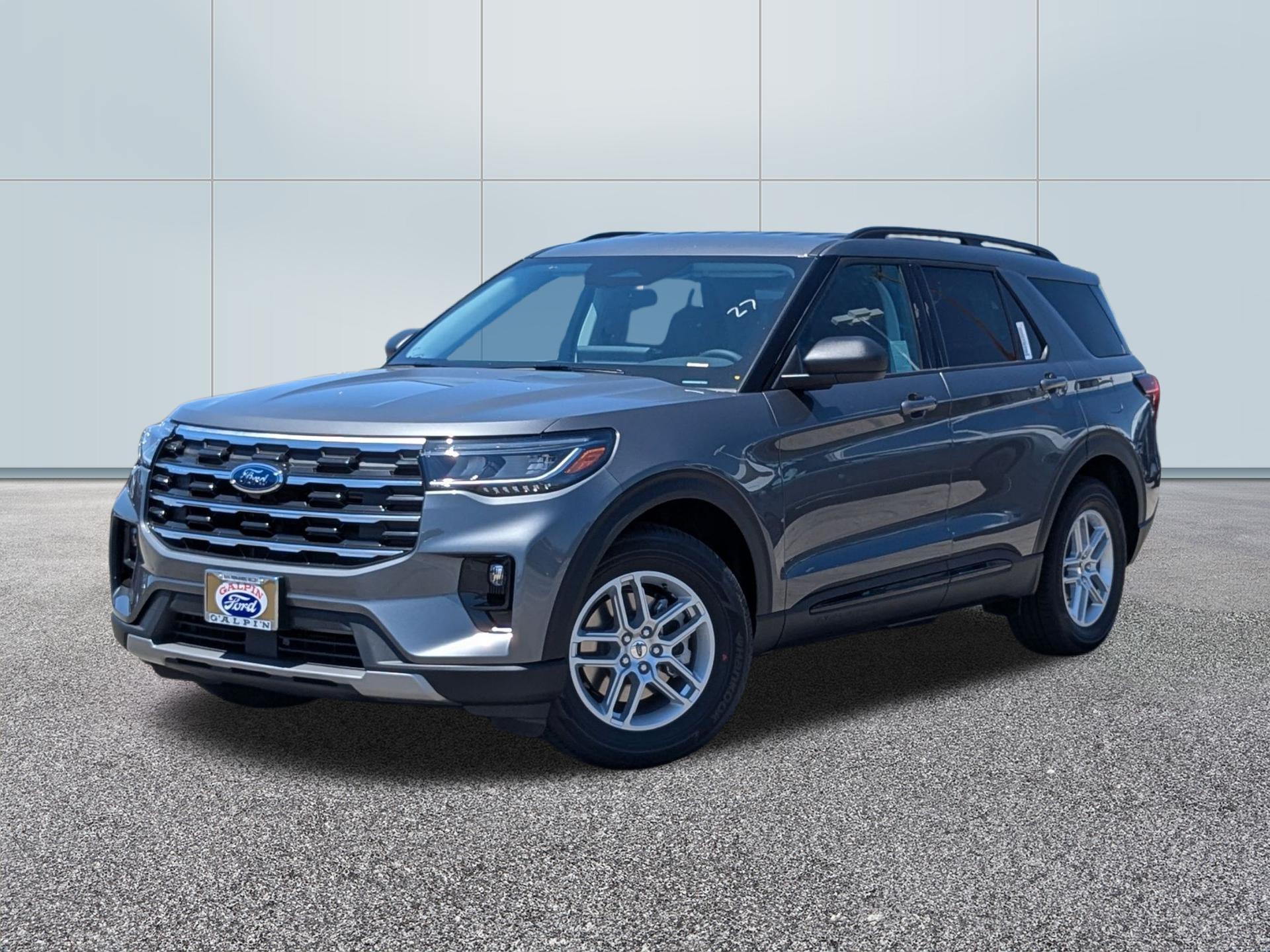 2026 Ford Explorer's photo