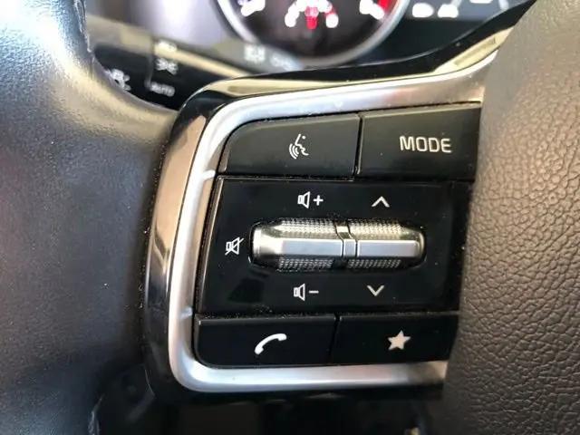 2024 Kia Carnival MPV LX Seat Package