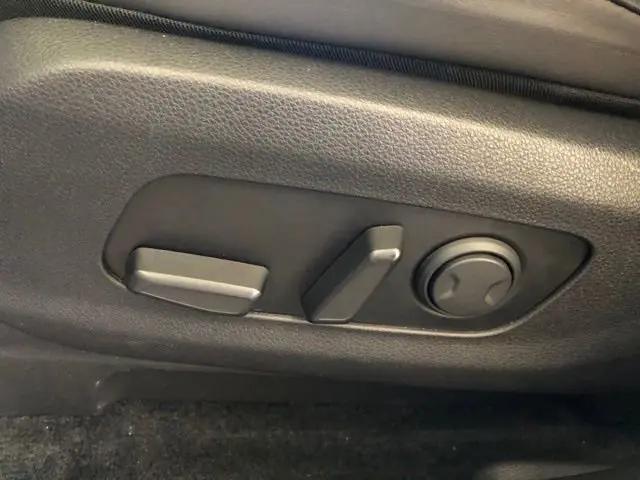 2024 Kia Carnival MPV LX Seat Package