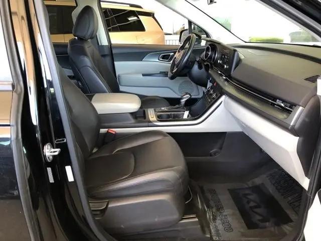 2024 Kia Carnival MPV LX Seat Package