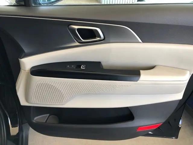 2024 Kia Carnival MPV LX Seat Package