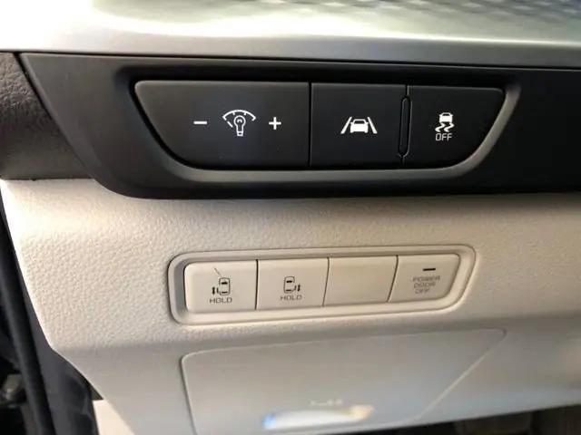 2024 Kia Carnival MPV LX Seat Package