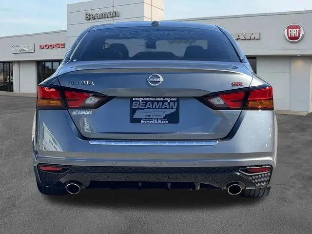 2023 Nissan Altima SR FWD