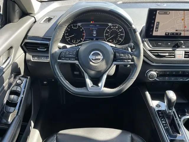 2023 Nissan Altima SR FWD